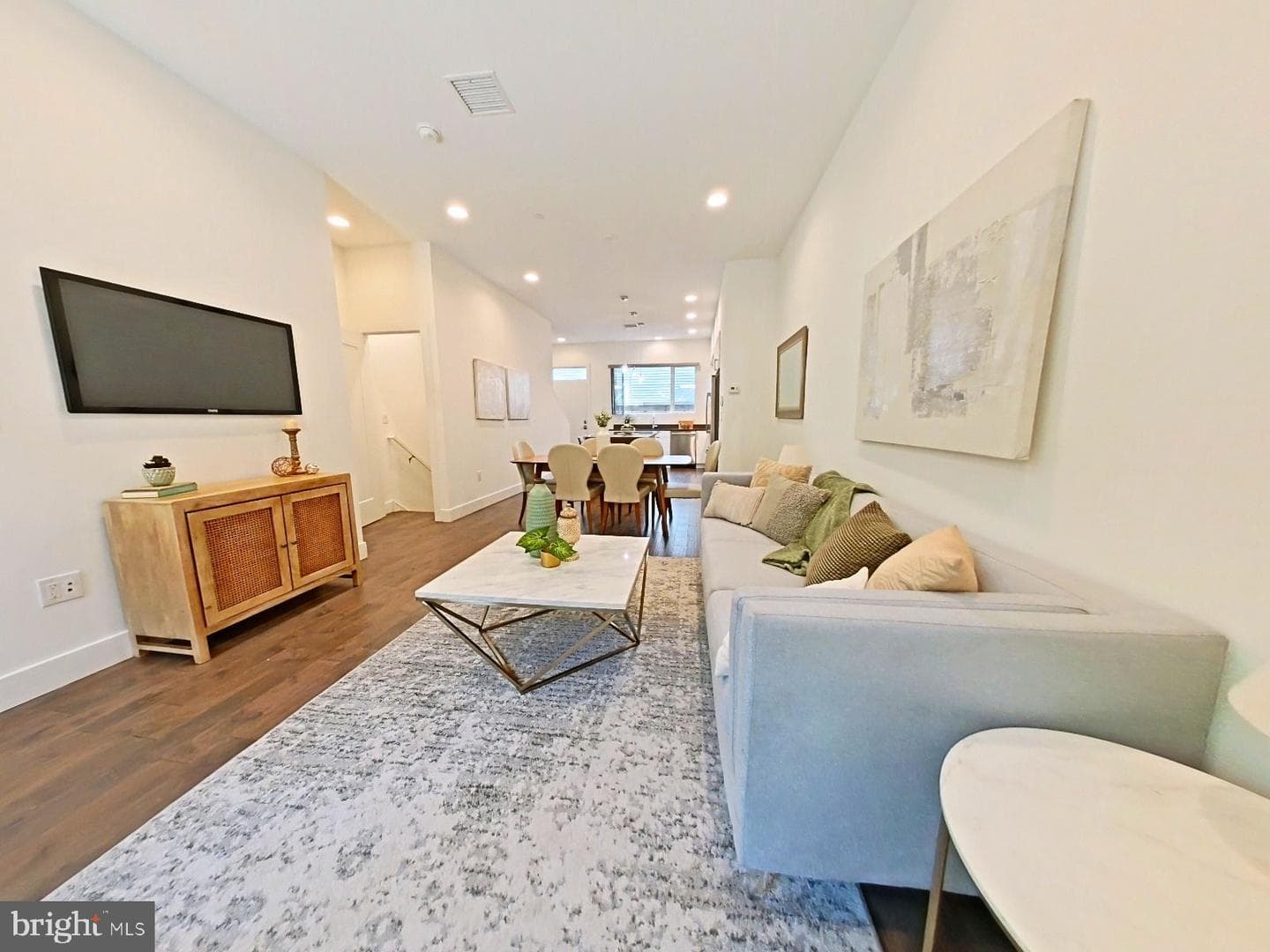 421 Wallace Street photo 6