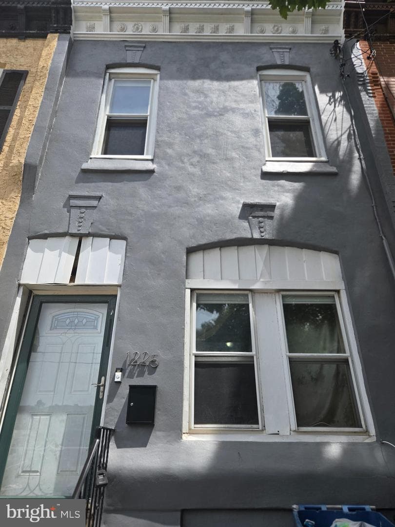 1225 W Huntingdon Street, Philadelphia