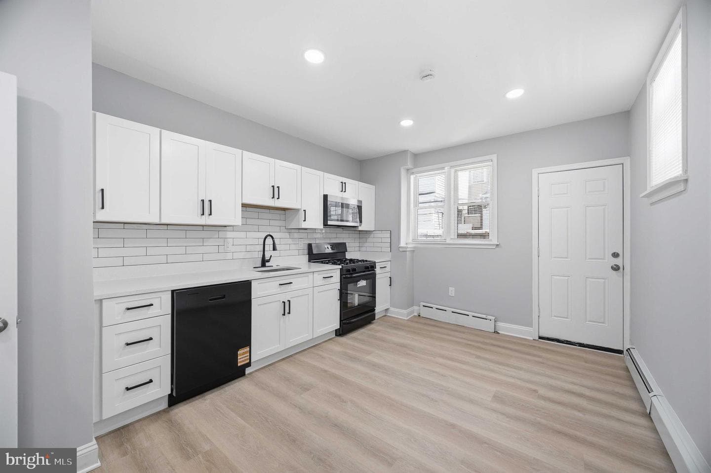 2139 S 15th Street photo 11