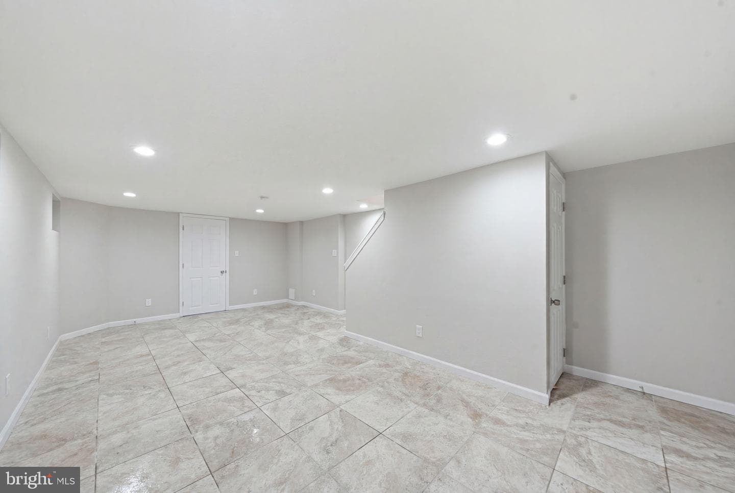 6114 Ross Street photo 27
