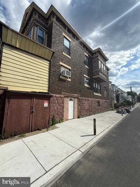 1134 S 56th Street photo 3
