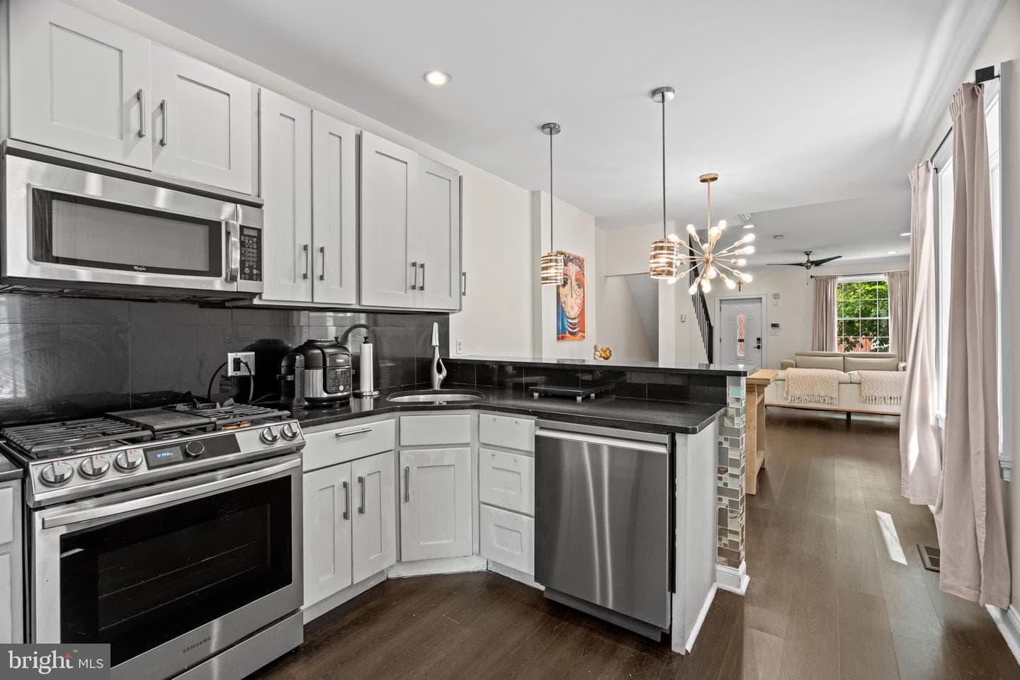 842 N 28th Street photo 12