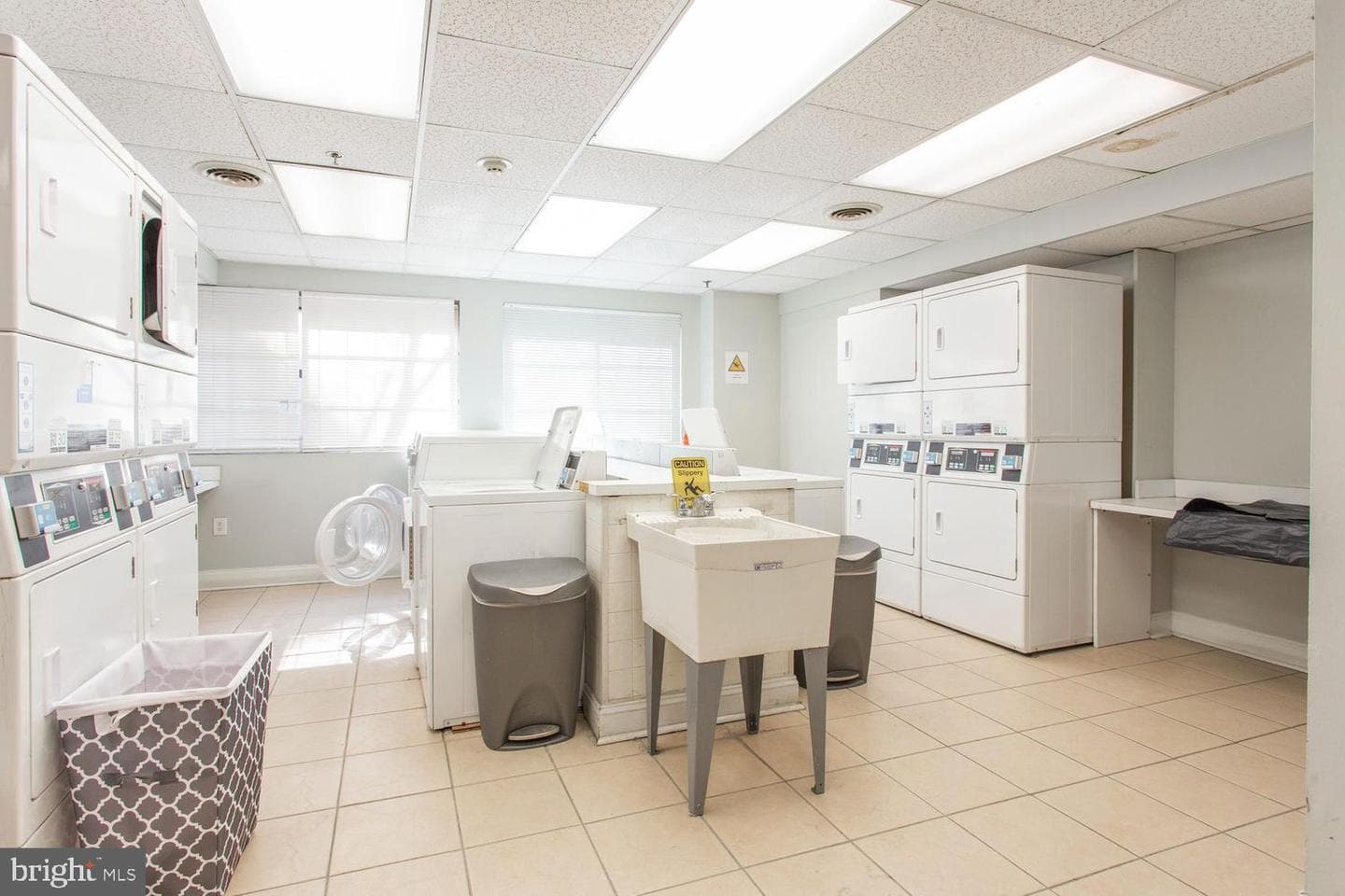 2101 Chestnut Street #1025 photo 13