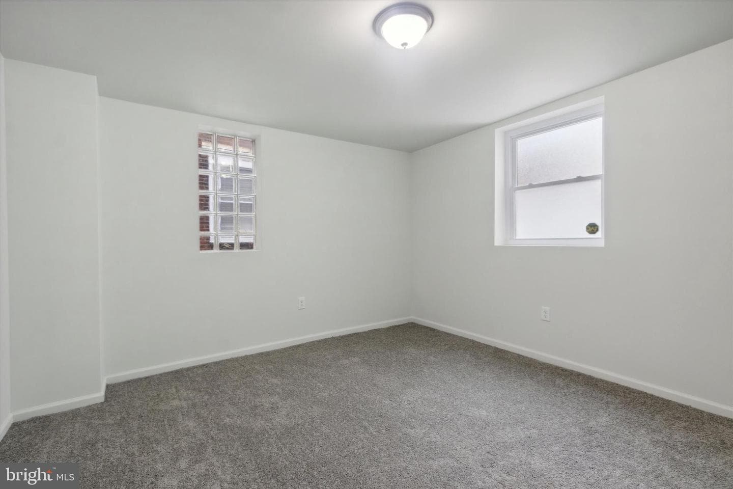 1746 S Orianna Street photo 13