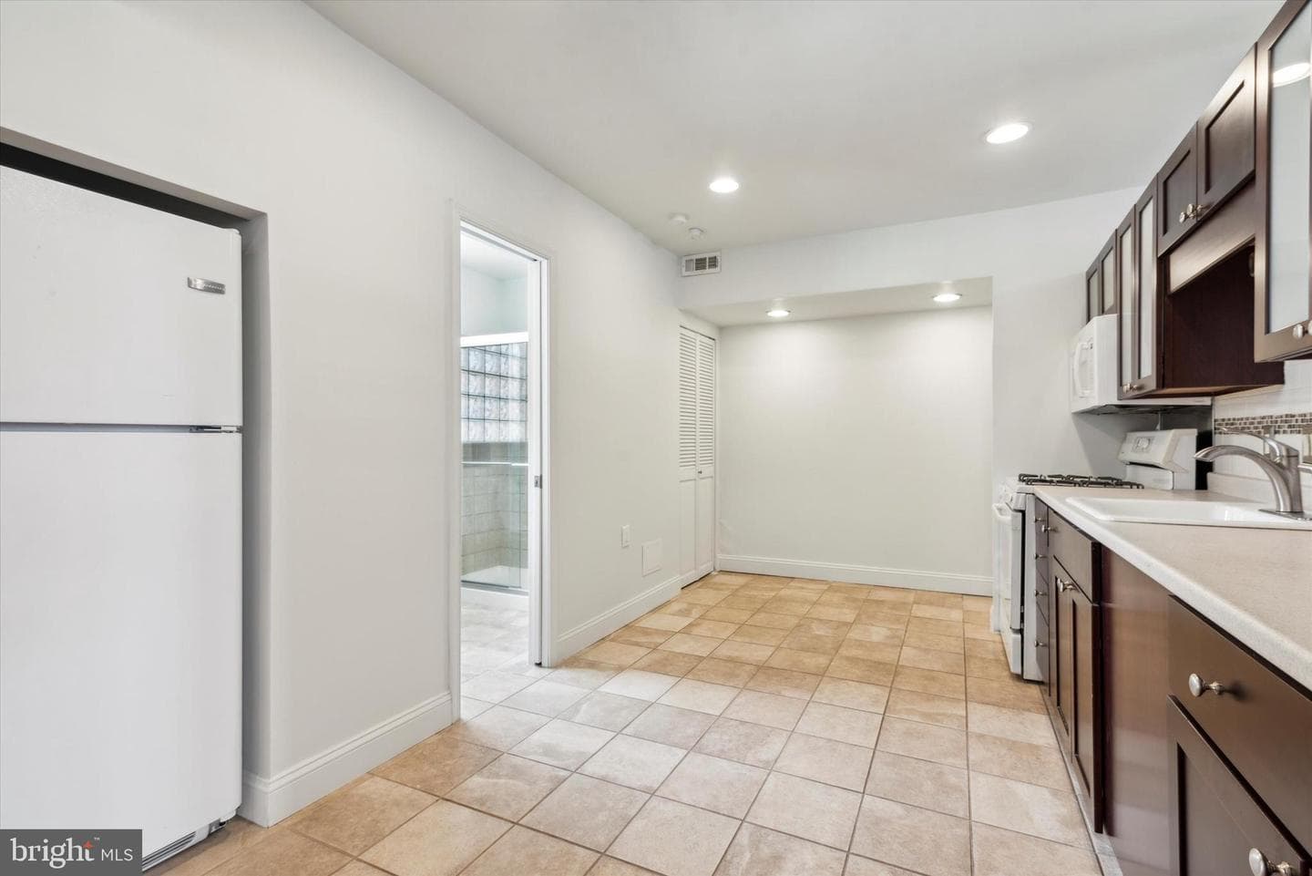 1746 S Orianna Street photo 36