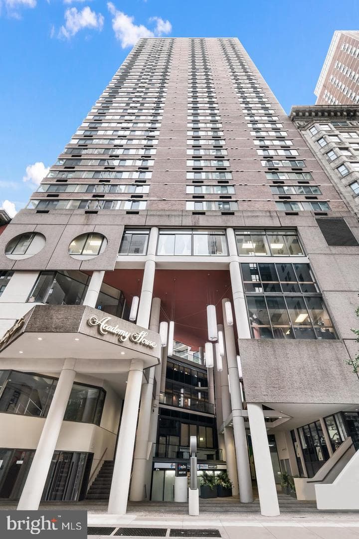 1420 Locust Street #9r photo 23