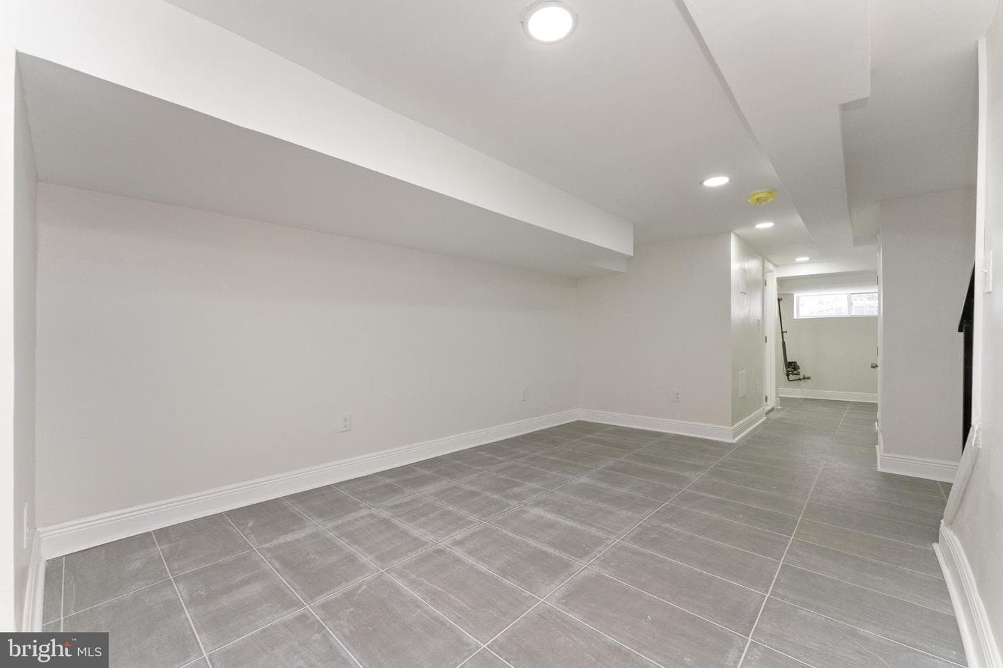 5426 Webster Street photo 26