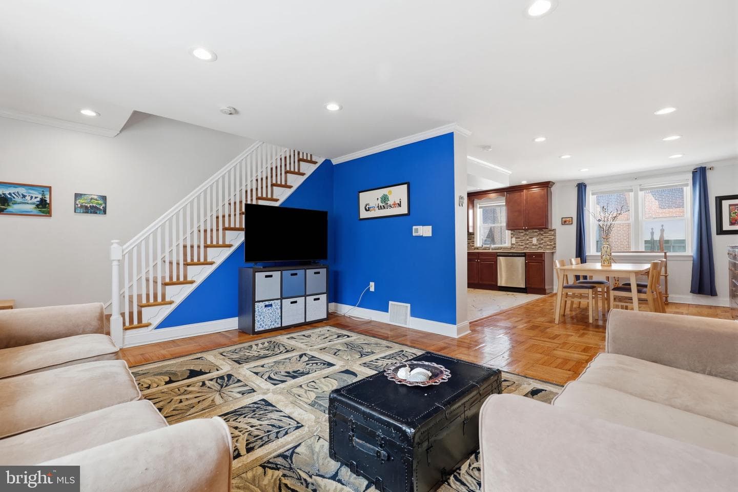 6125 Gardenia Street, Philadelphia