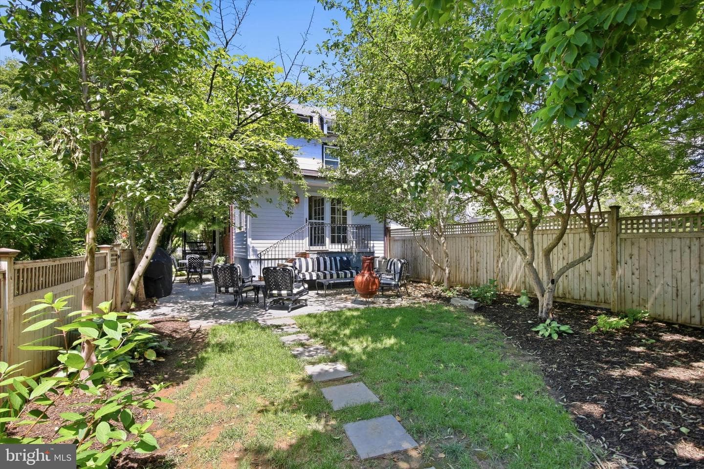 50 W Highland Avenue photo 31