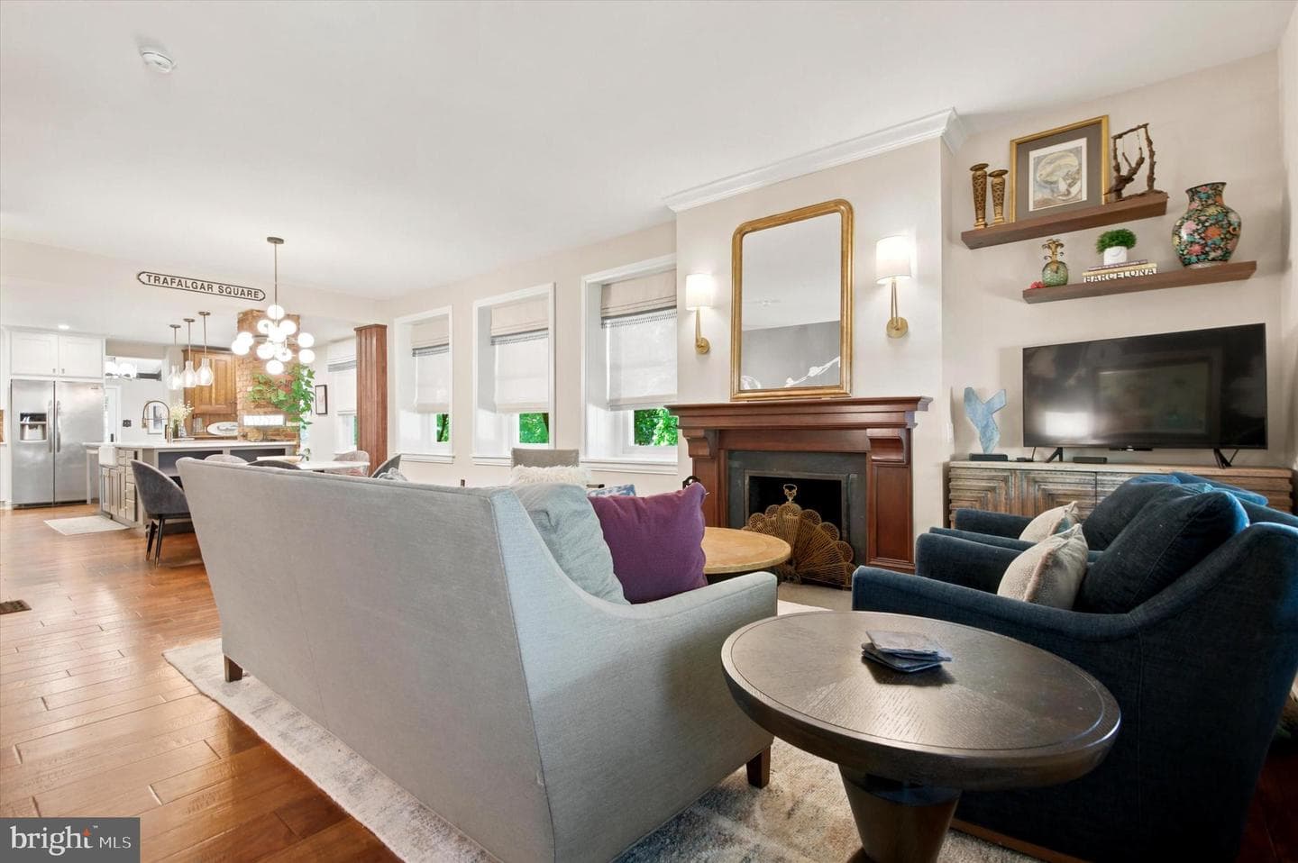 50 W Highland Avenue photo 6