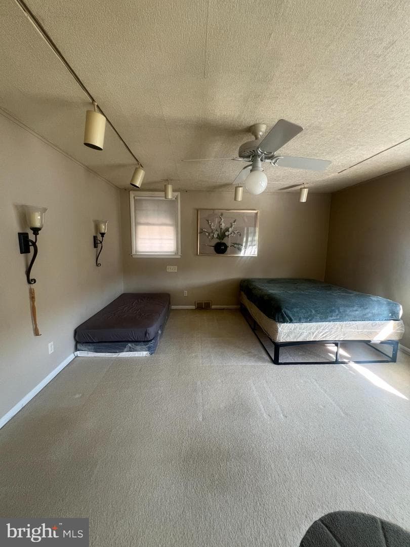 1026 Chandler Street photo 15