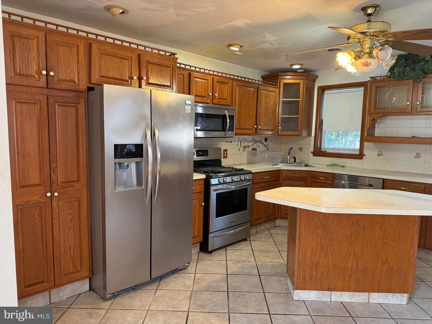 3011 Teesdale Street photo 9