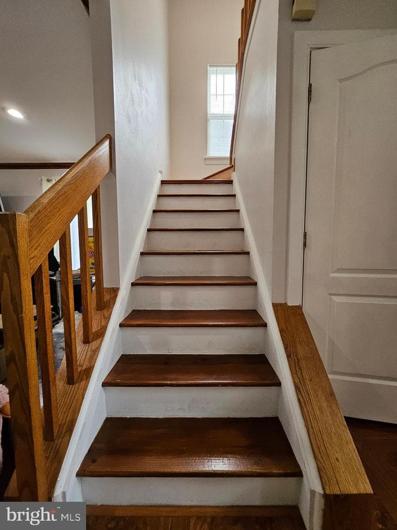 1251 Serota Place photo 30