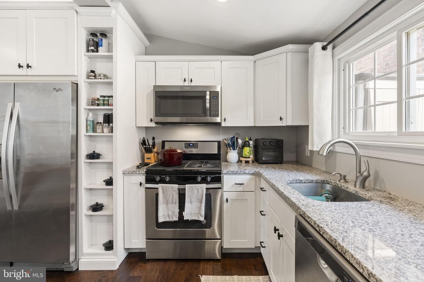 3465 Cresson Street photo 10