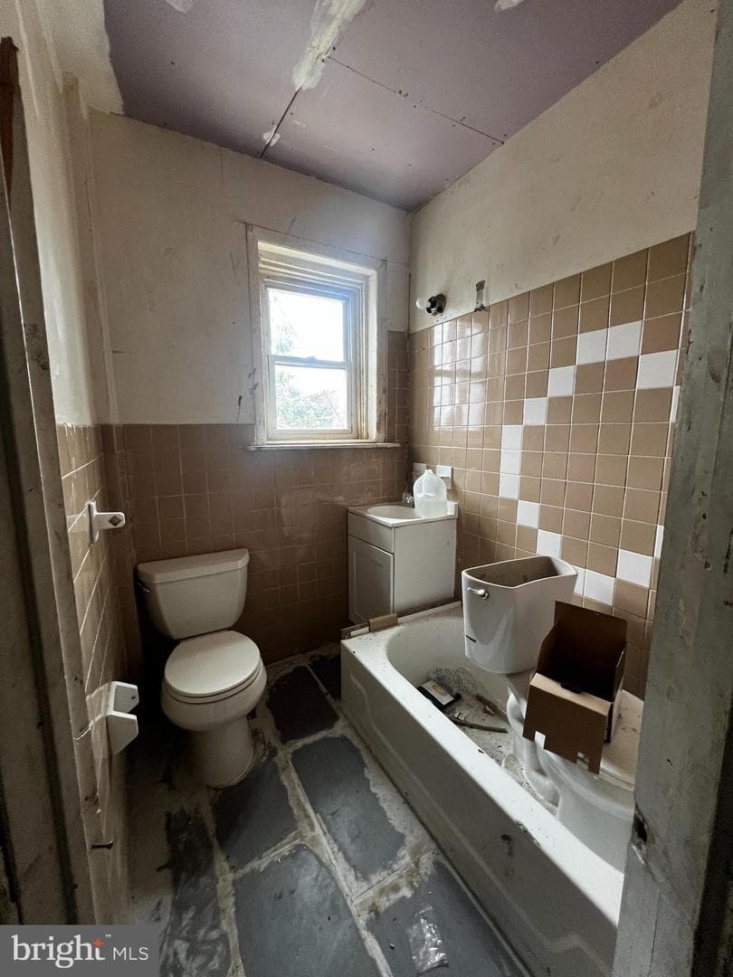 5027 Ogden Street photo 9