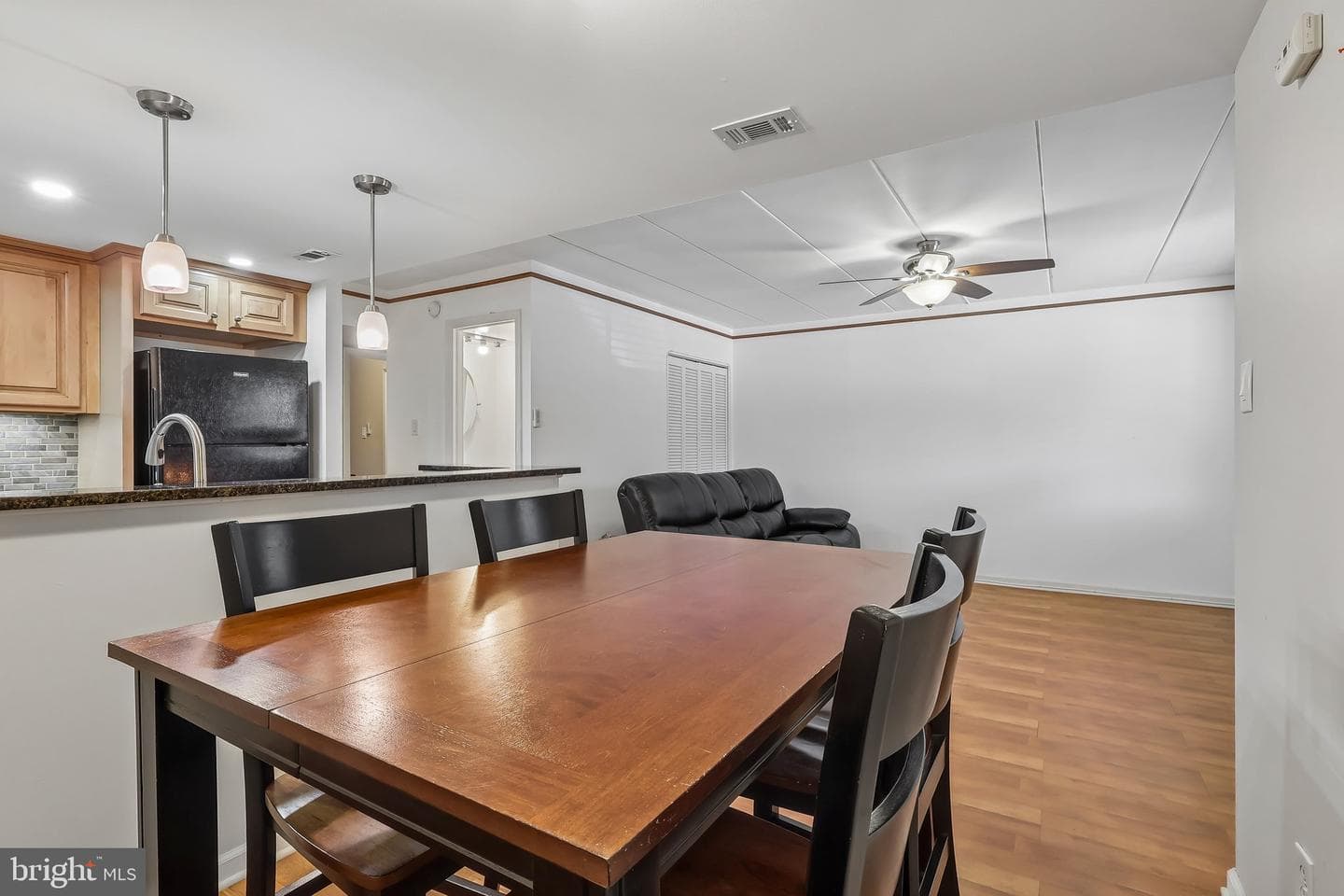 20102 Delaire Landing Road #102 photo 7