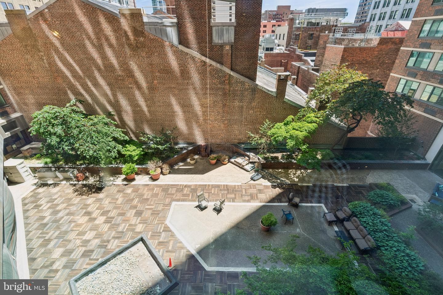 1420 Locust Street #8g photo 17