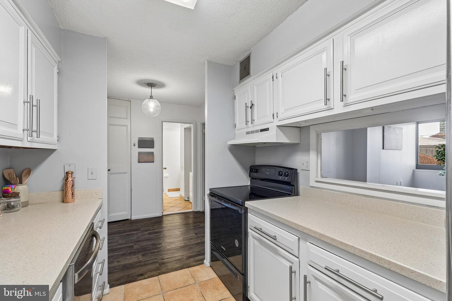 1420 Locust Street #8g photo 7