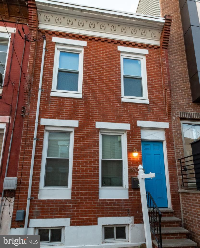 1922 Watkins Street photo 21