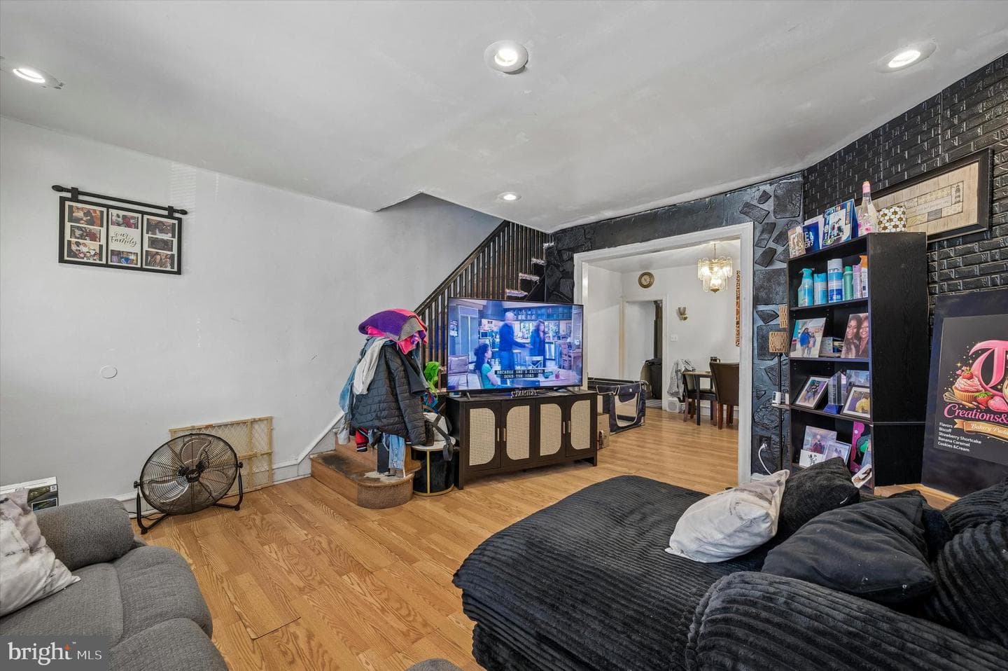 143 W Spencer Avenue photo 22
