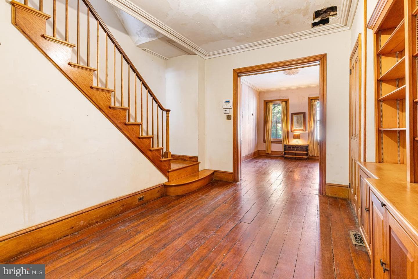 56 W Penn Street photo 11