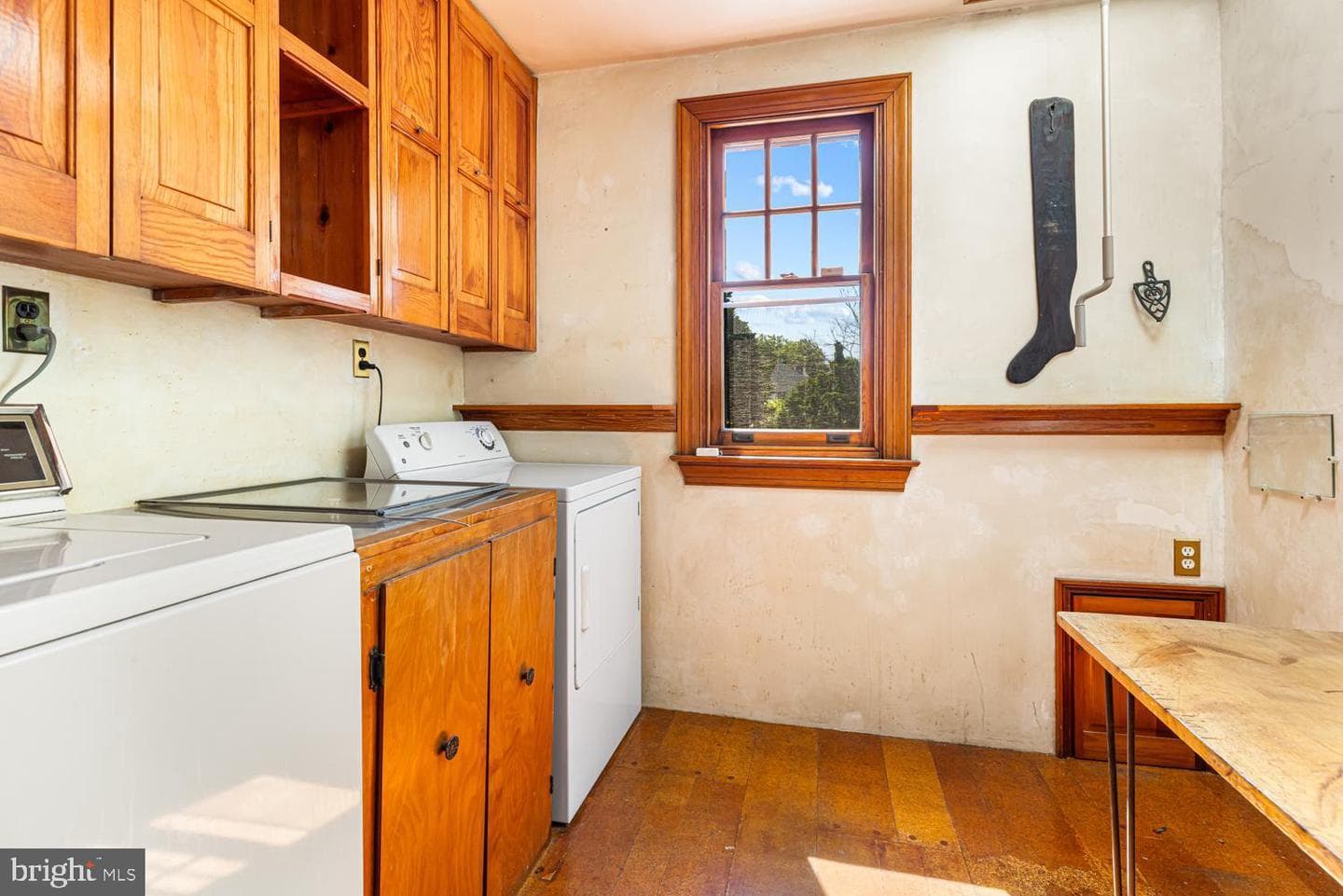 56 W Penn Street photo 19