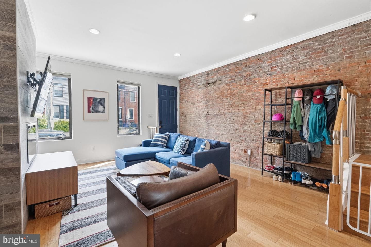 2233 Bainbridge Street photo 4
