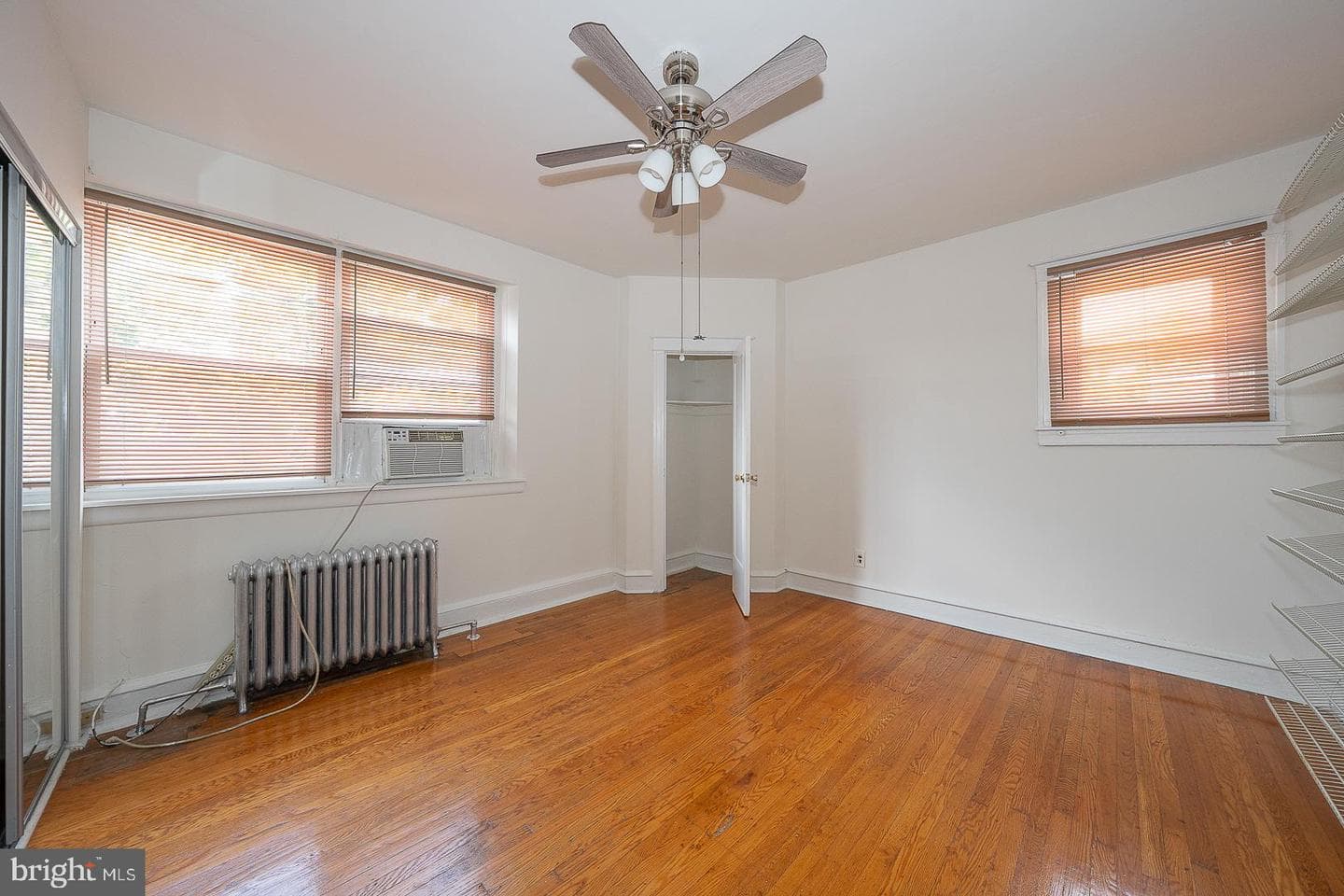 5652 Mcmahon Street photo 27