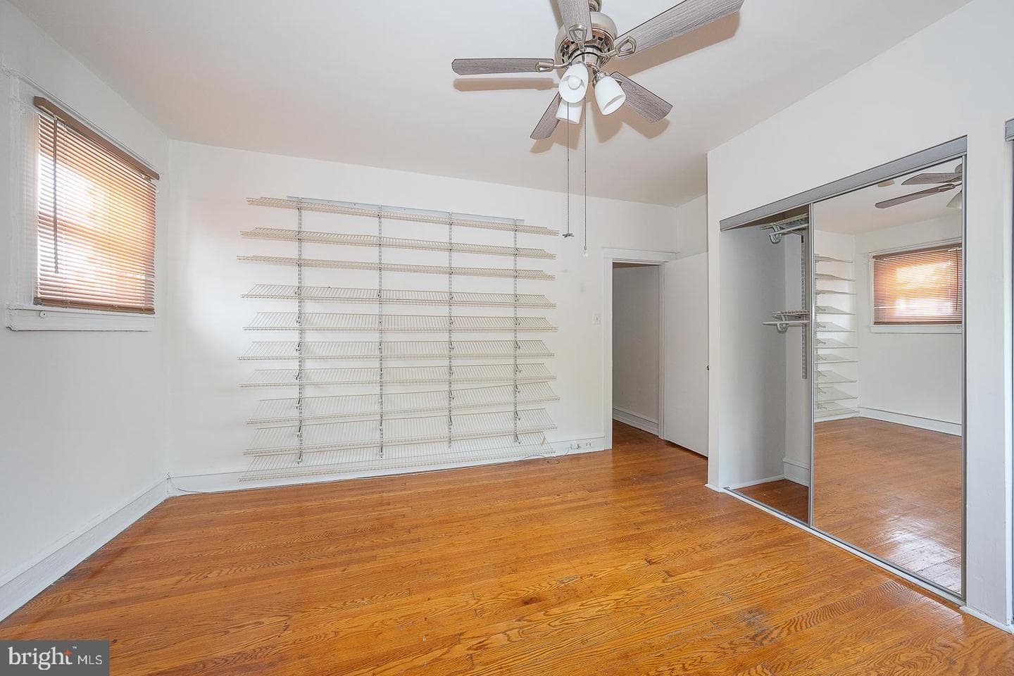 5652 Mcmahon Street photo 29