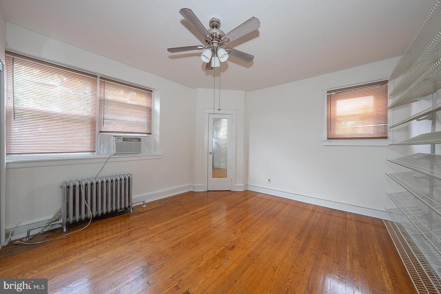 5652 Mcmahon Street photo 30