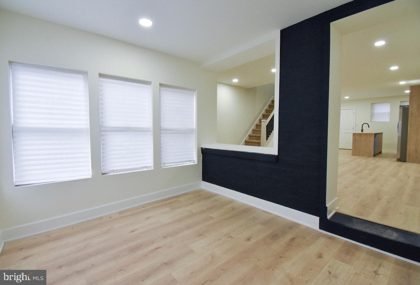 5814 Crittenden Street photo 3