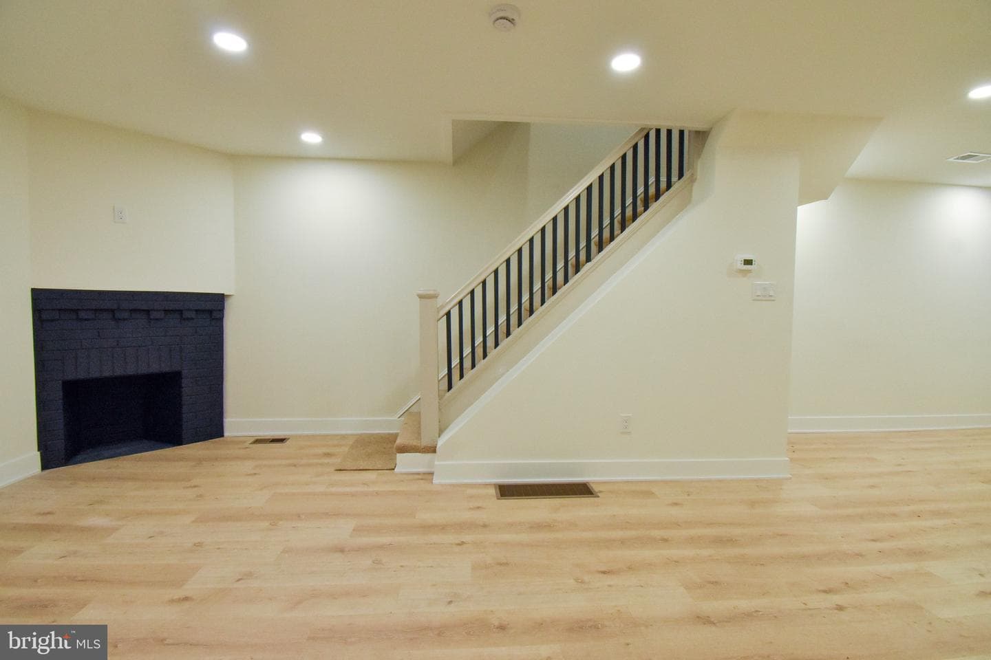 5814 Crittenden Street photo 5
