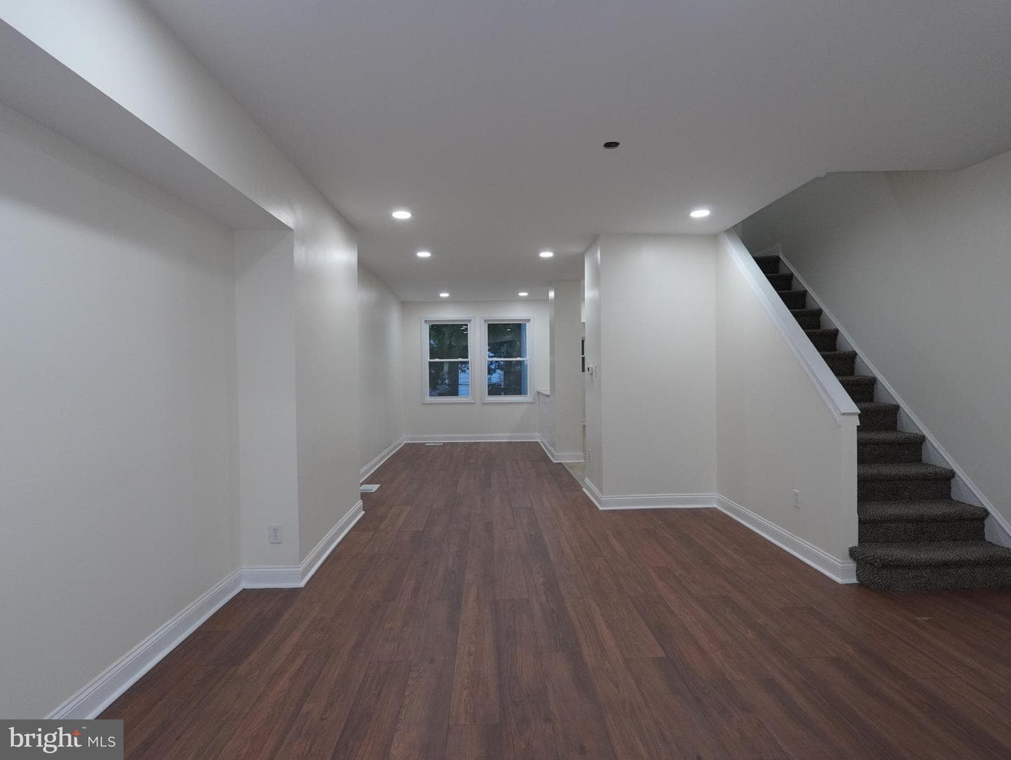 2616 S Carroll Street photo 3