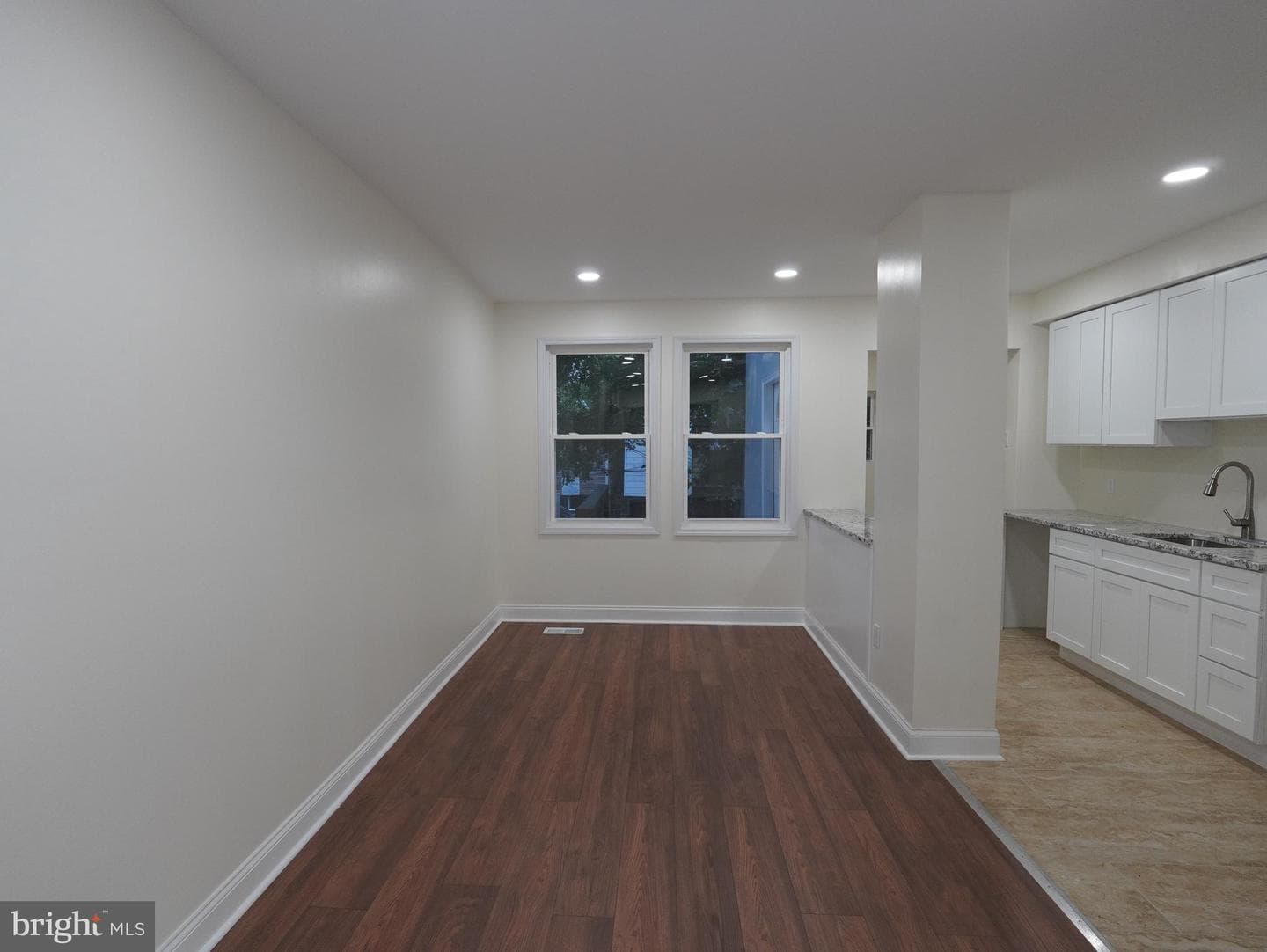 2616 S Carroll Street photo 4