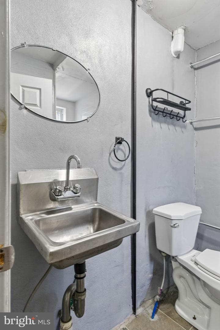 2222 Watkins Street photo 14