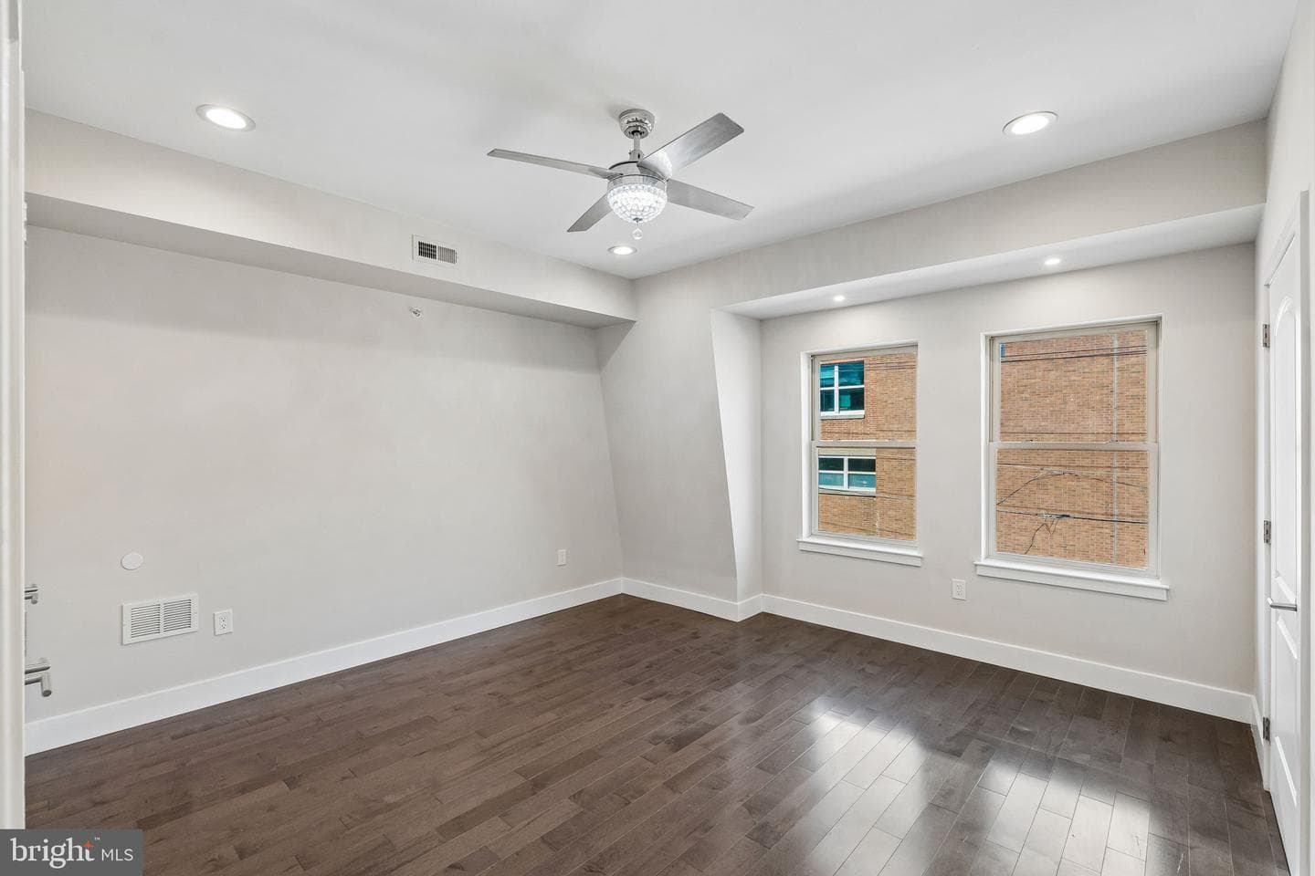 4774 Pechin Street photo 14