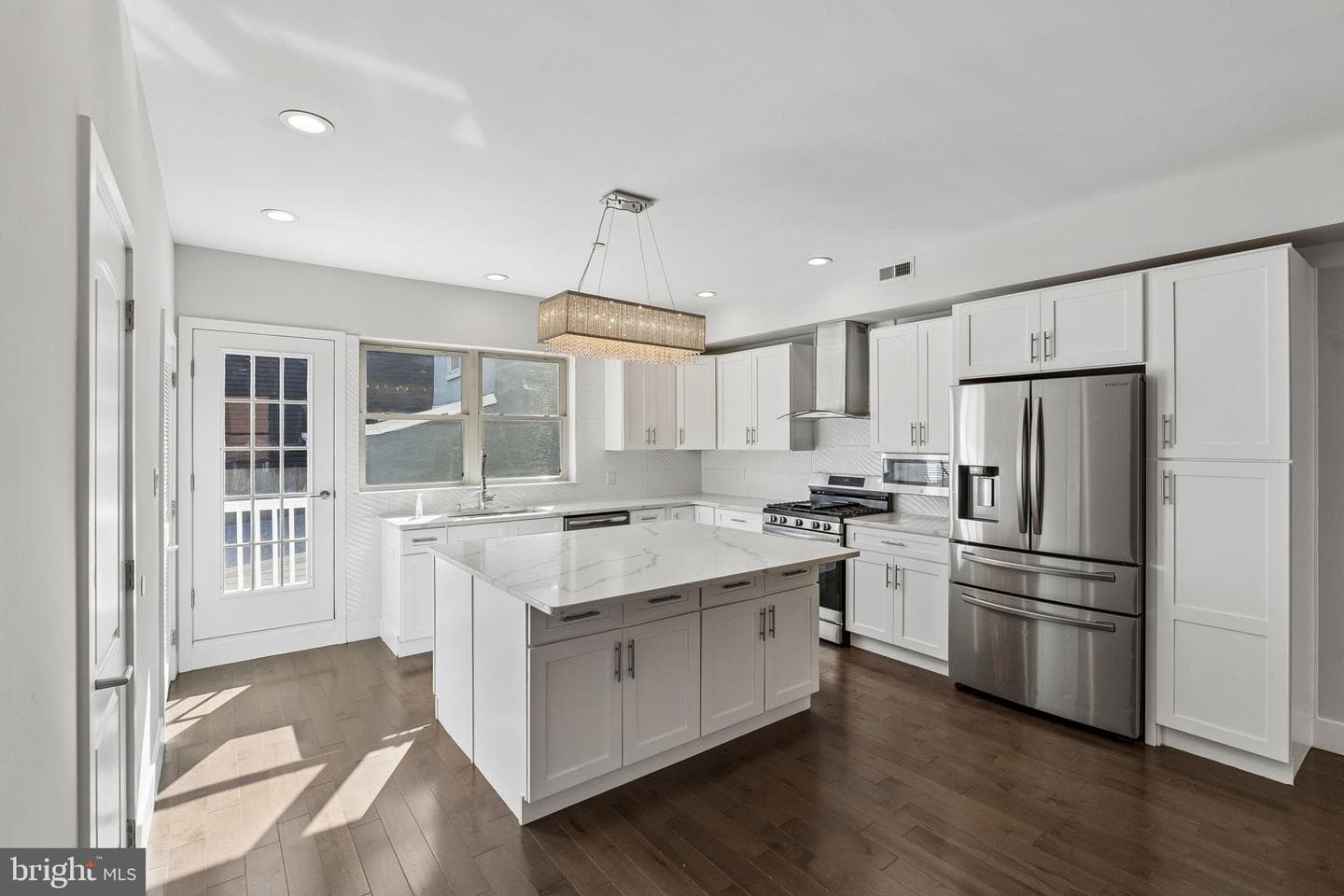 4774 Pechin Street photo 4