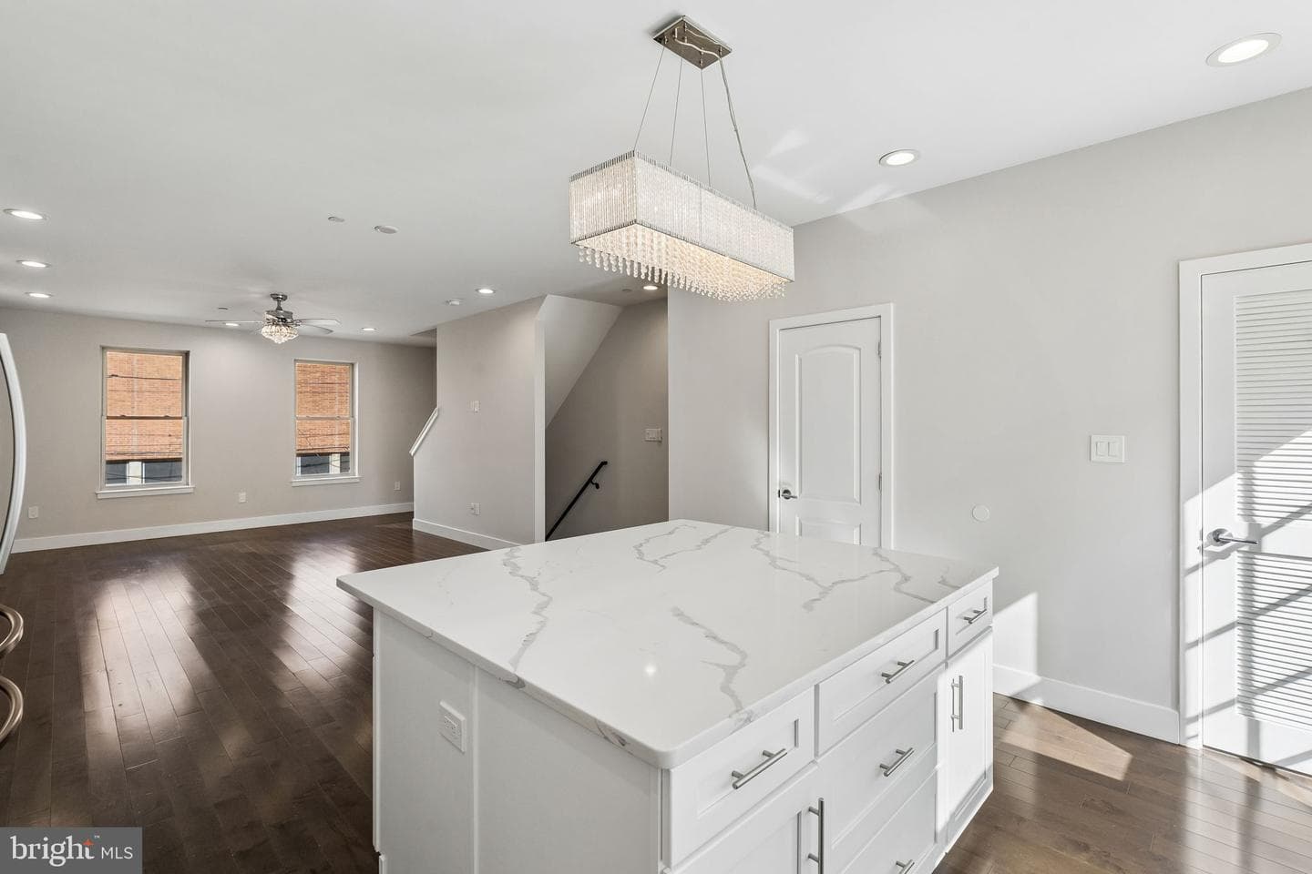 4774 Pechin Street photo 7