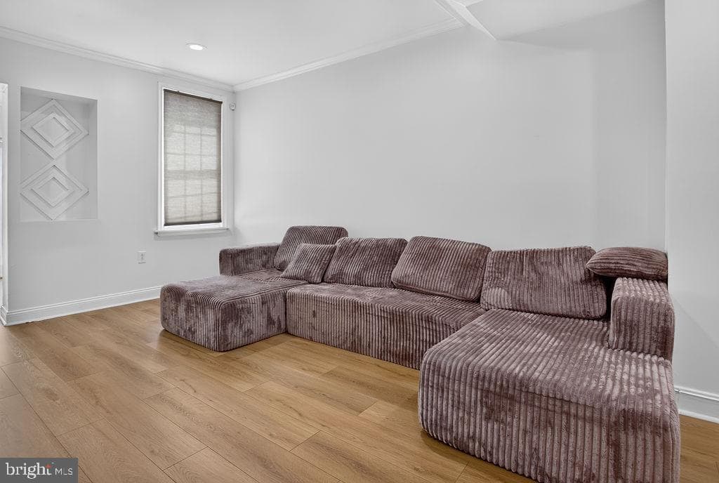 6732 Ogontz Avenue photo 8