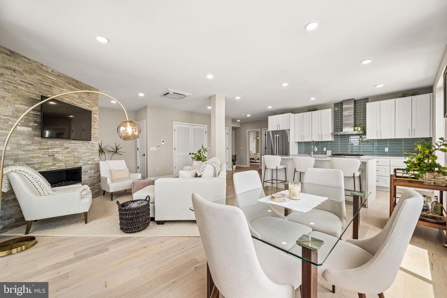 716 N 15th Street #501 photo 10