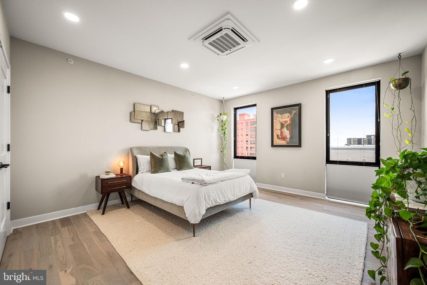 716 N 15th Street #501 photo 12