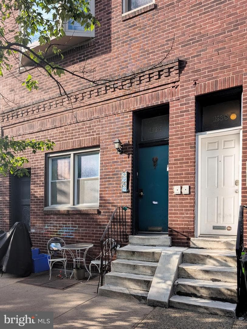 1936 Christian Street #a photo 13