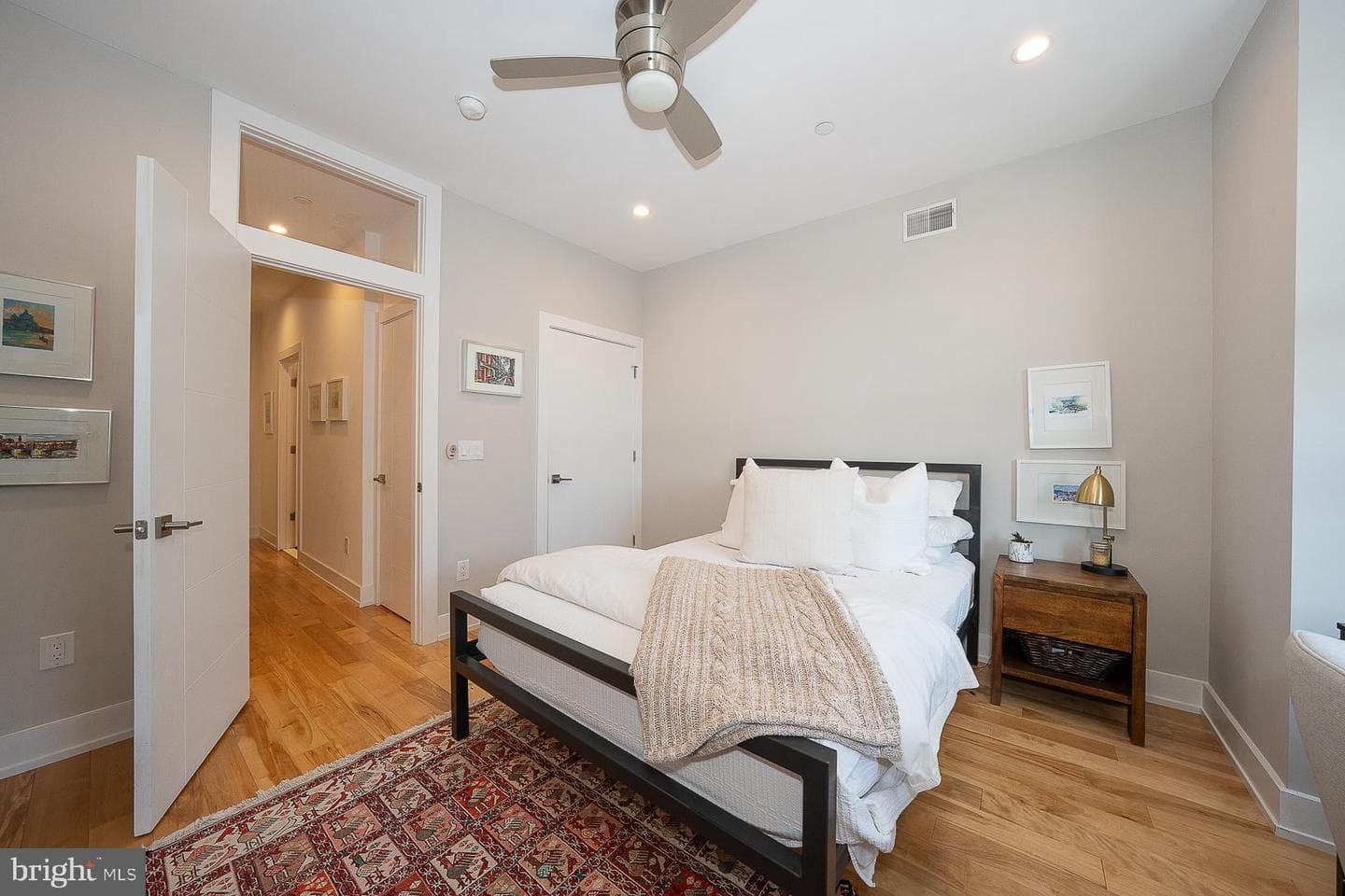 2228 Sears Street photo 19