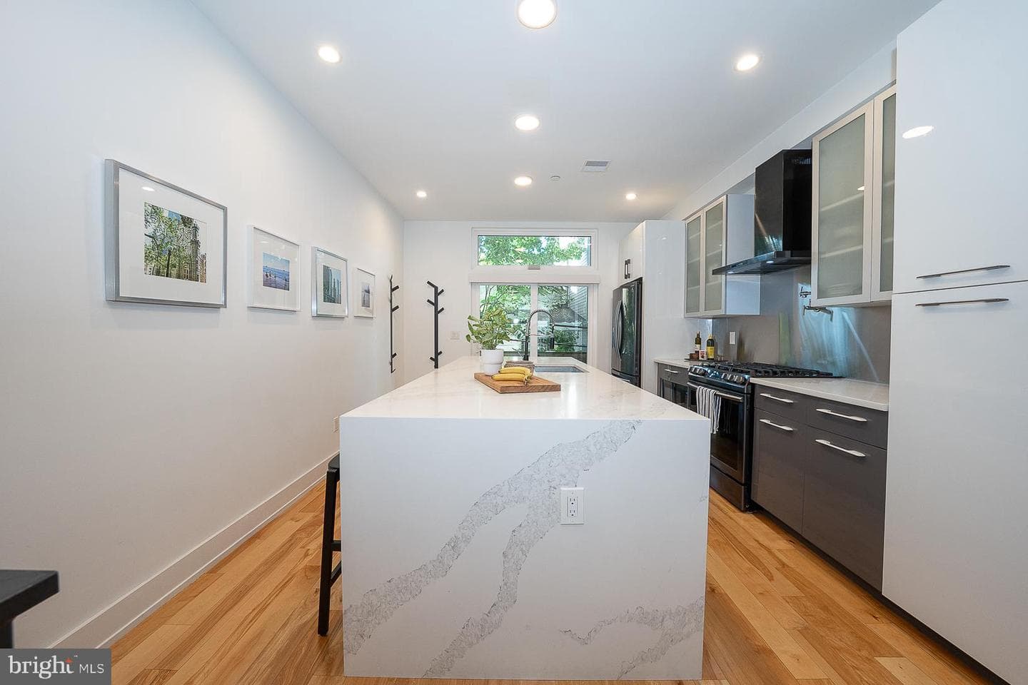 2228 Sears Street photo 6