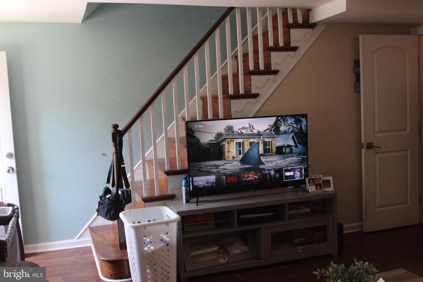 4211 Chippendale Street photo 7