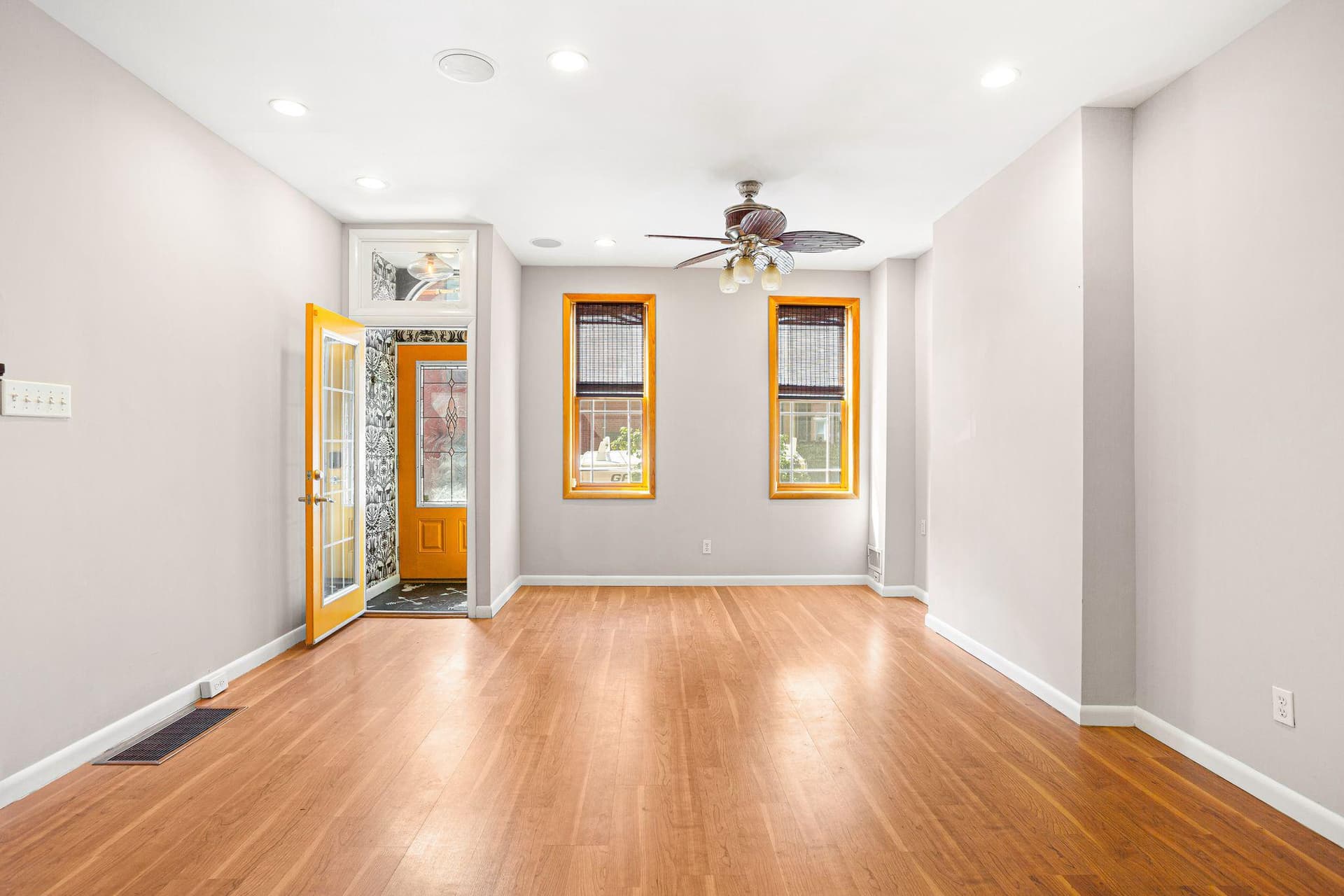 851 Moyer Street, Philadelphia