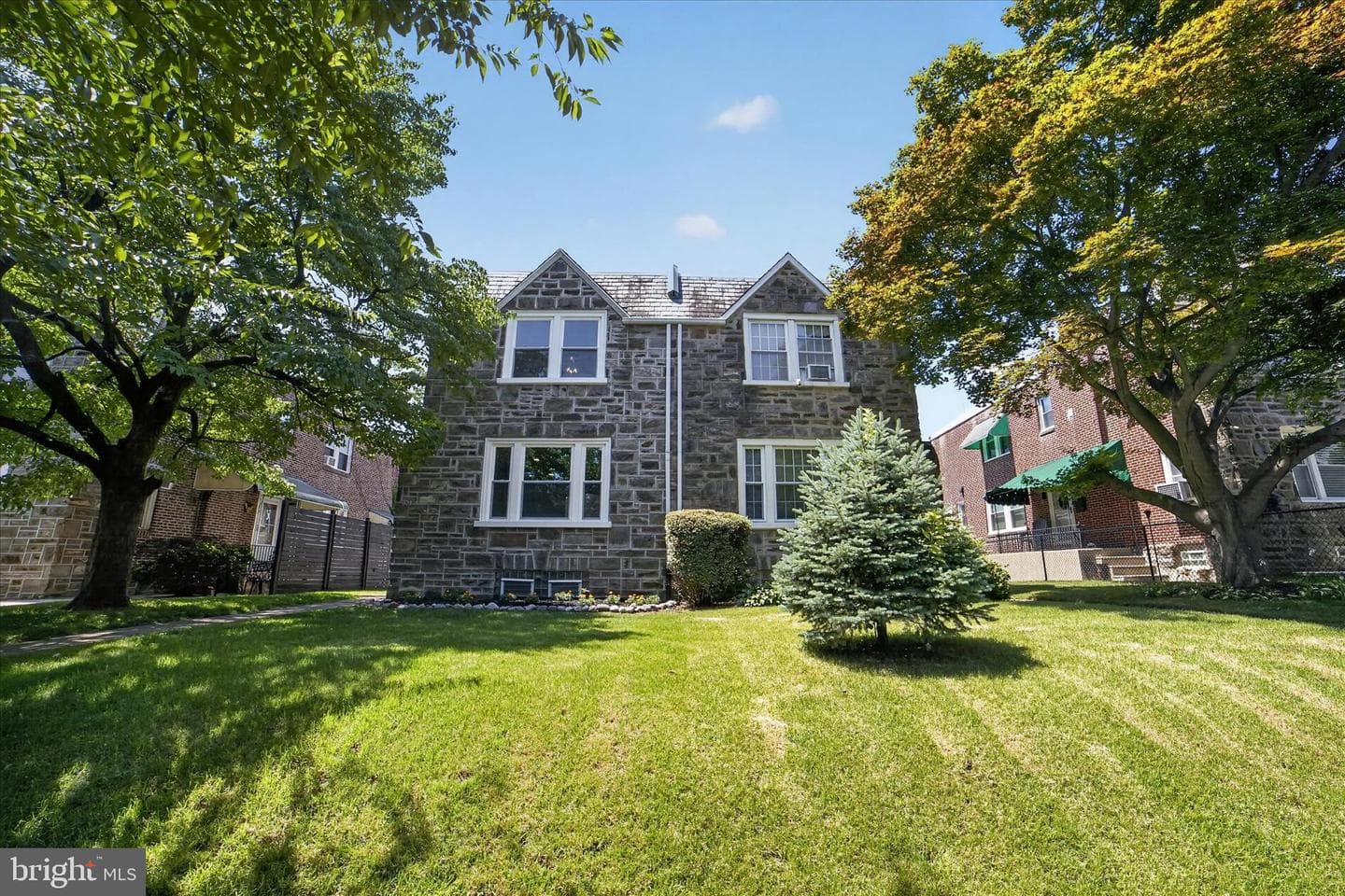 820 Kerper Street, Philadelphia
