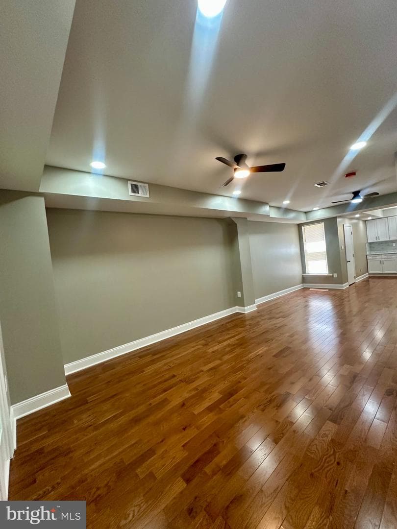 938 Marcella Street photo 8