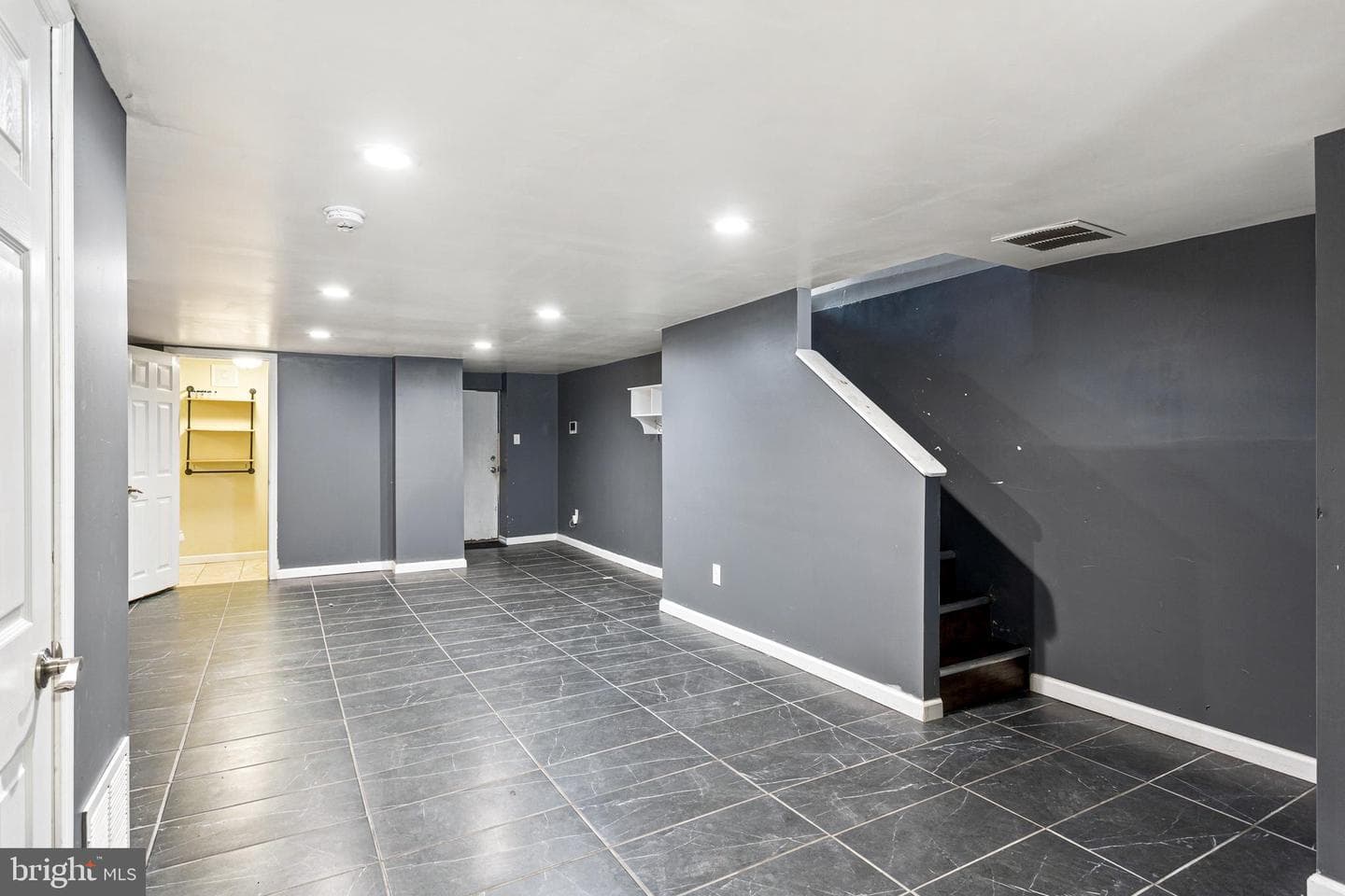 5904 Turner Street photo 28
