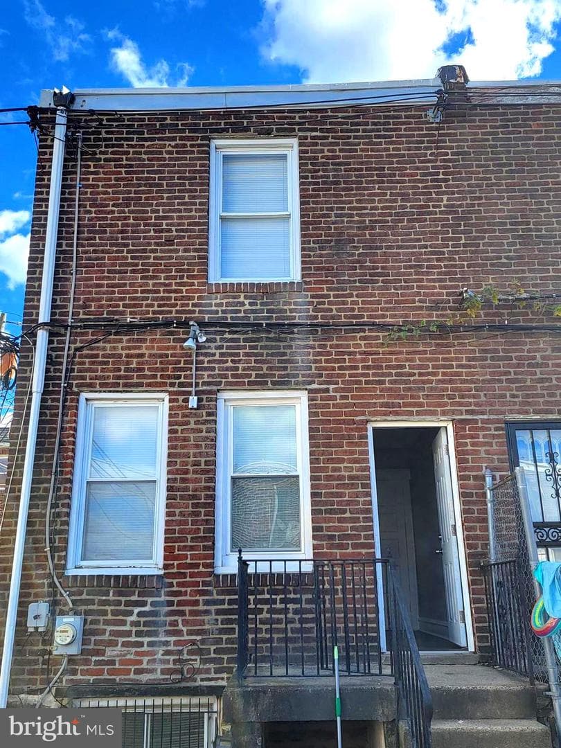 2061 Independence Street photo 22